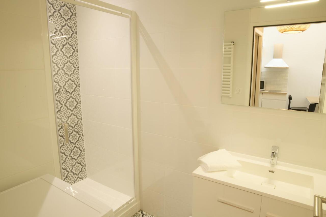 T2 avec verrière situé en hyper centre avec wifi, Netflix, linge, draps, savons et serviettes fournis Cognac Exterior foto
