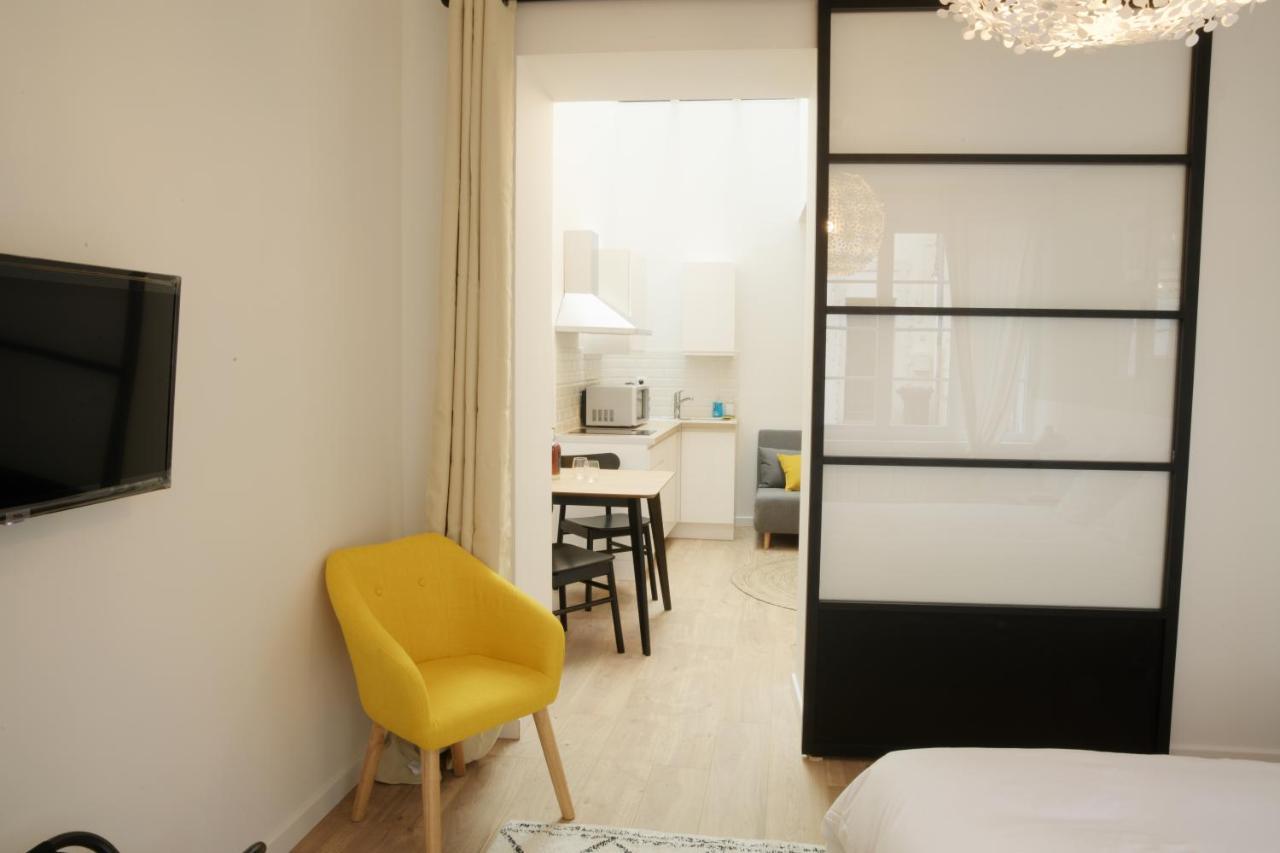 T2 avec verrière situé en hyper centre avec wifi, Netflix, linge, draps, savons et serviettes fournis Cognac Exterior foto